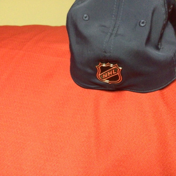 NHL NASHVILLE PREDATORS ballcap - Picture 4 of 4